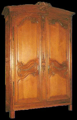 Armoire de Rouen en chêne. Seconde moitié du XVIII ème siècle Armoire de Rouen en chêne. Seconde moitié du XVIII ème siècle