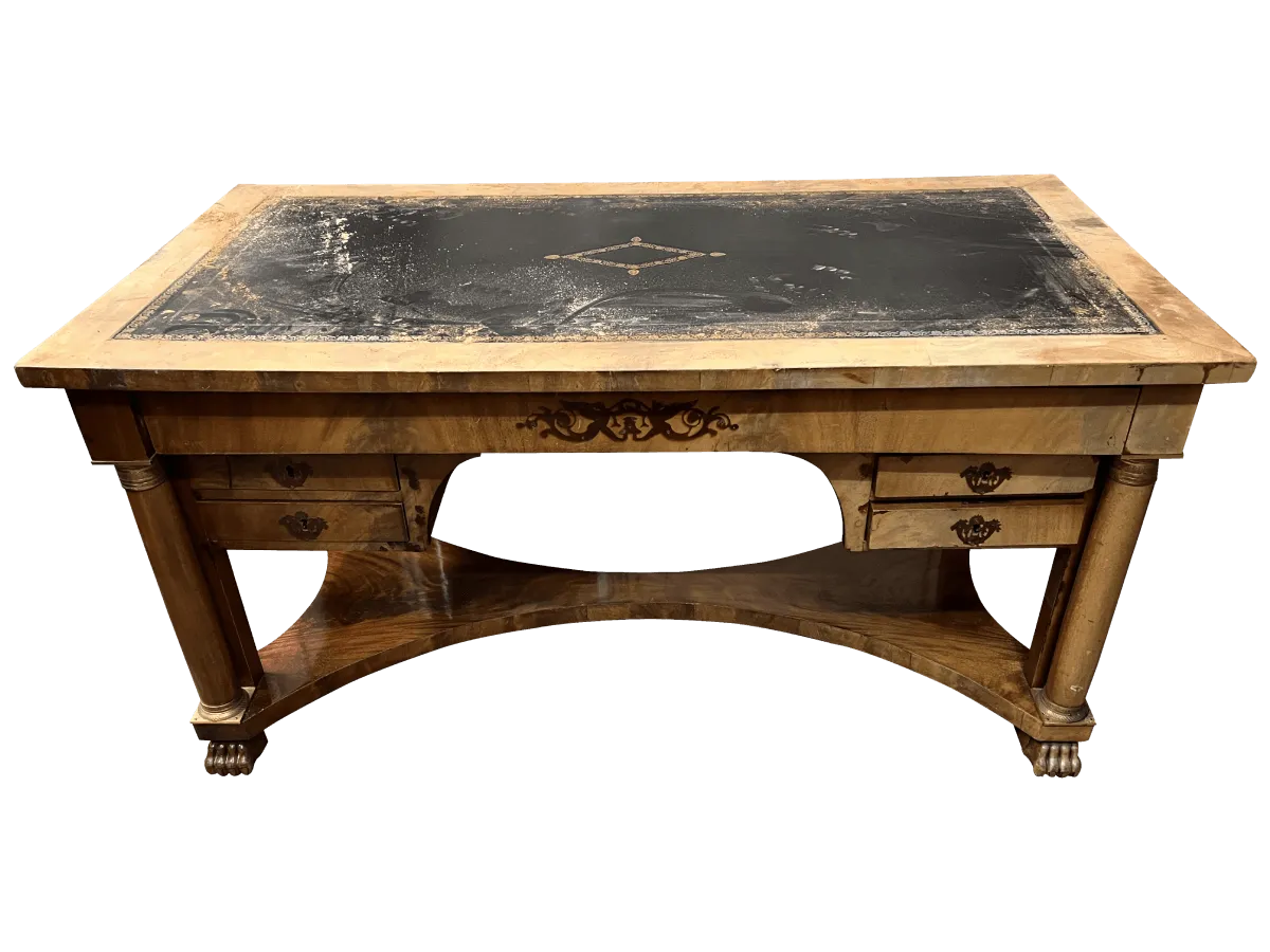 Avant restauration. Bureau d'époque Empire Avant restauration. Restauration à Paris - Vincennes d'un Bureau d'époque Empire