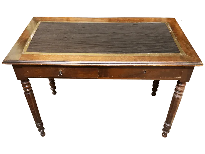 Avant restauration. Bureau d'époque Louis Philippe Avant restauration. Restauration à Paris - Vincennes d'un Bureau d'époque Louis Philippe