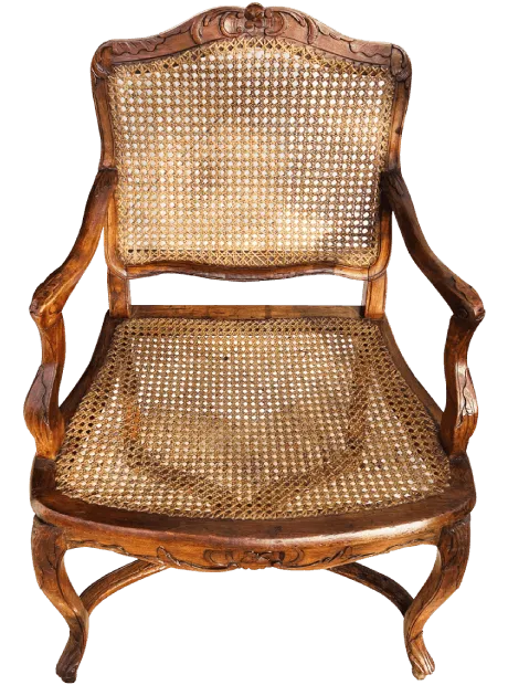 Après restauration. Fauteuil d'époque Louis XV estampillé de François Reuze Après restauration. Restauration à Paris - Vincennes d'un fauteuil d'époque Louis XV estampillé de François Reuze